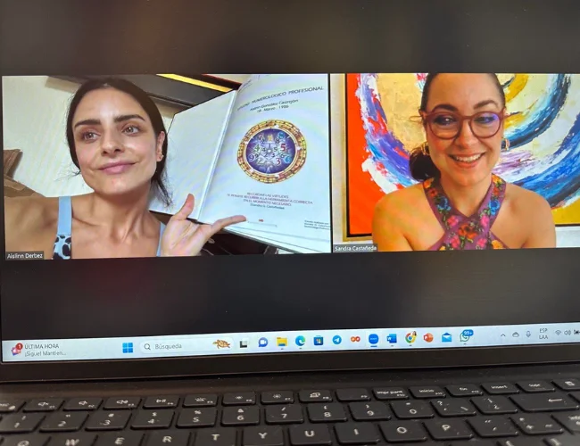 Sandra Castañeda y Aislinn Derbez