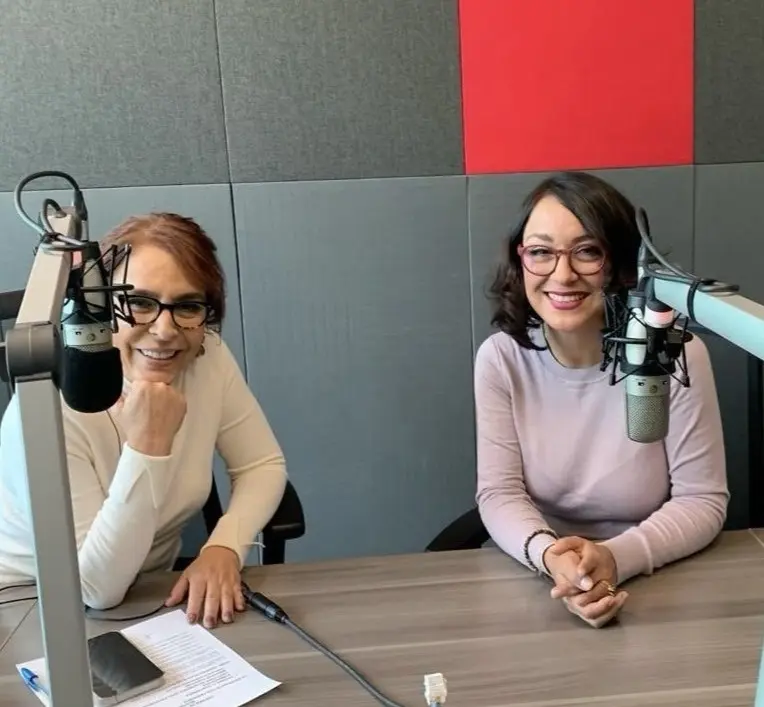 San Castañedada con Fernanda Familiar